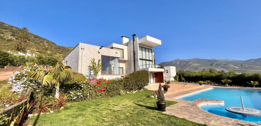 Espectacular casa en Olmué