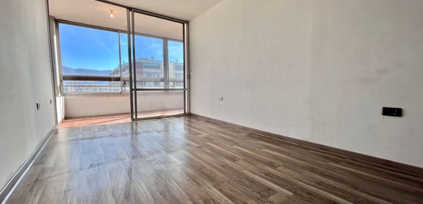 Excelente departamento en Las Condes
