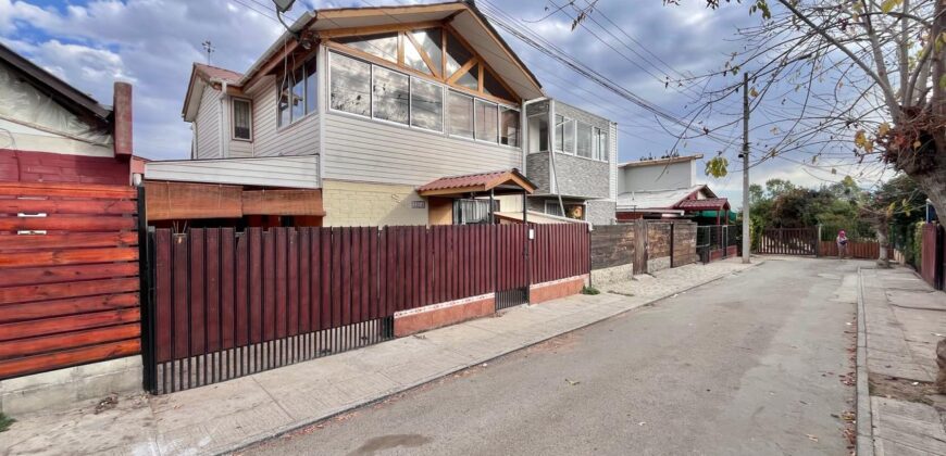 Excelente casa en Olmué