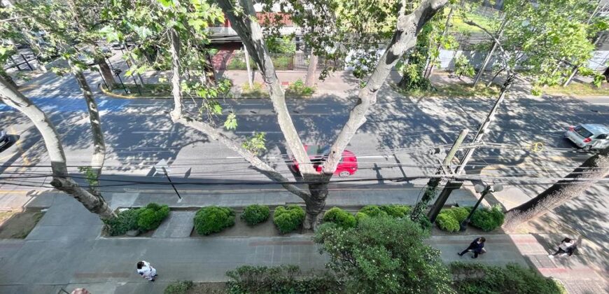 Gran departamento en Providencia