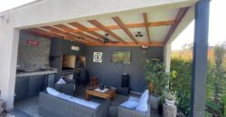 Gran casa en av eastman limache