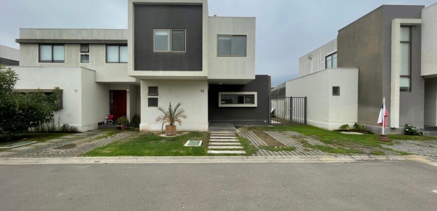 Gran Casa en Limache