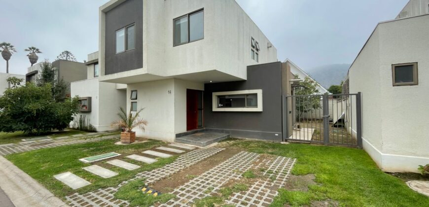 Gran Casa en Limache