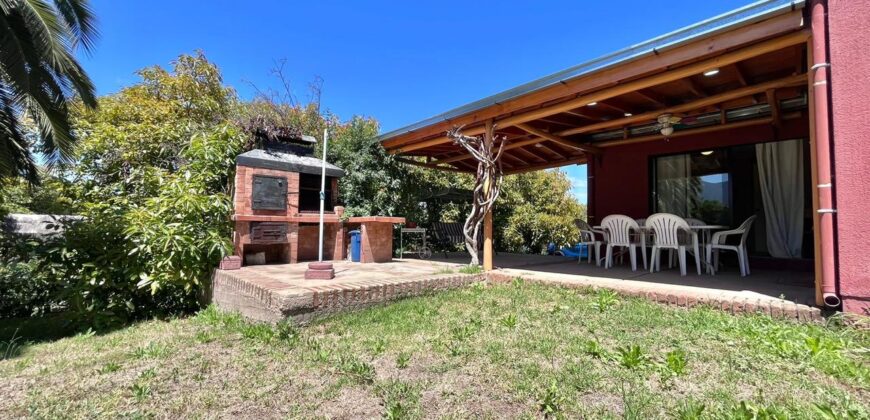 Casa en centro de Olmué