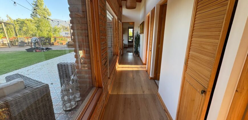 Hermosa casa en Olmué